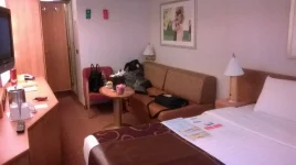 01.webp